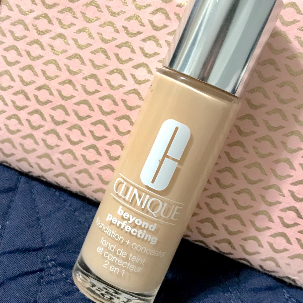 Clinique beyond perfecting found+conceal